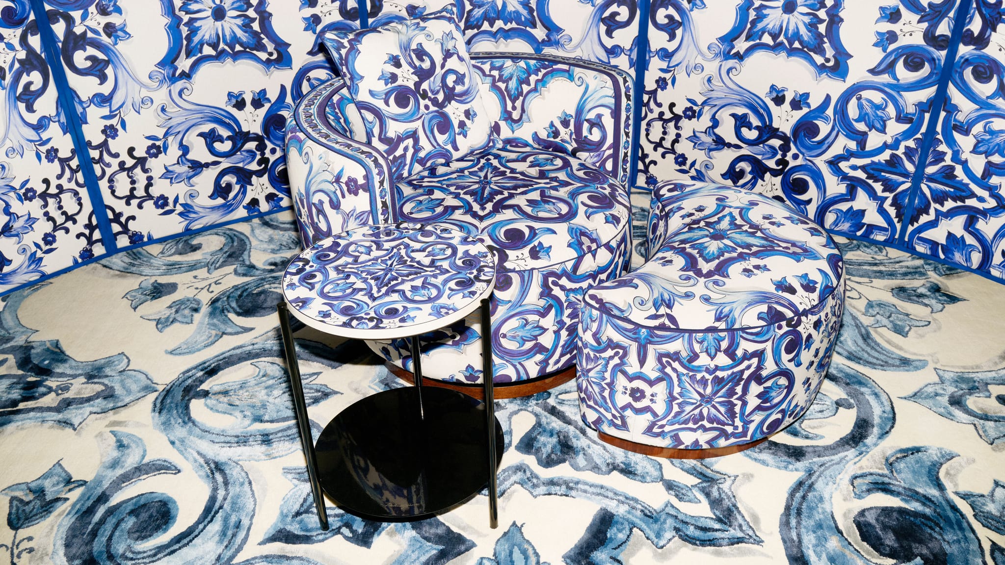 DG CASA Blu Mediterraneo 08 003 tavolo amore hr 12a2bdda1e