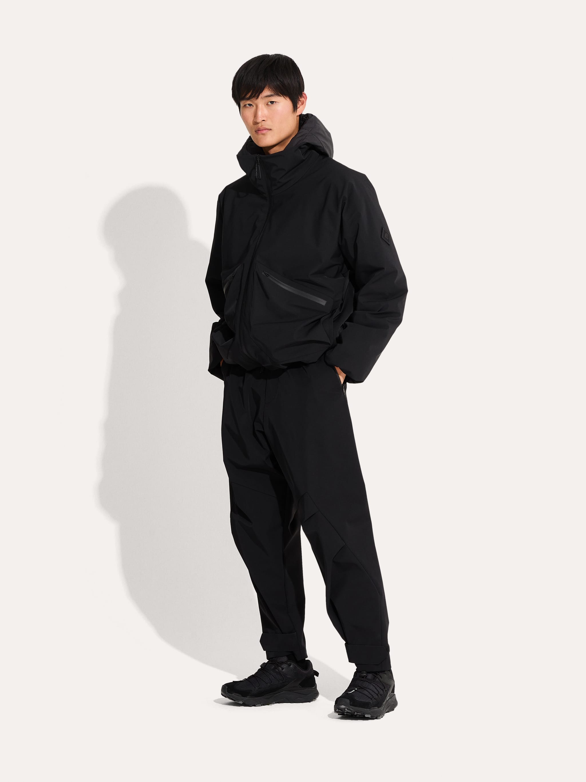 EP7369 BLACK 03