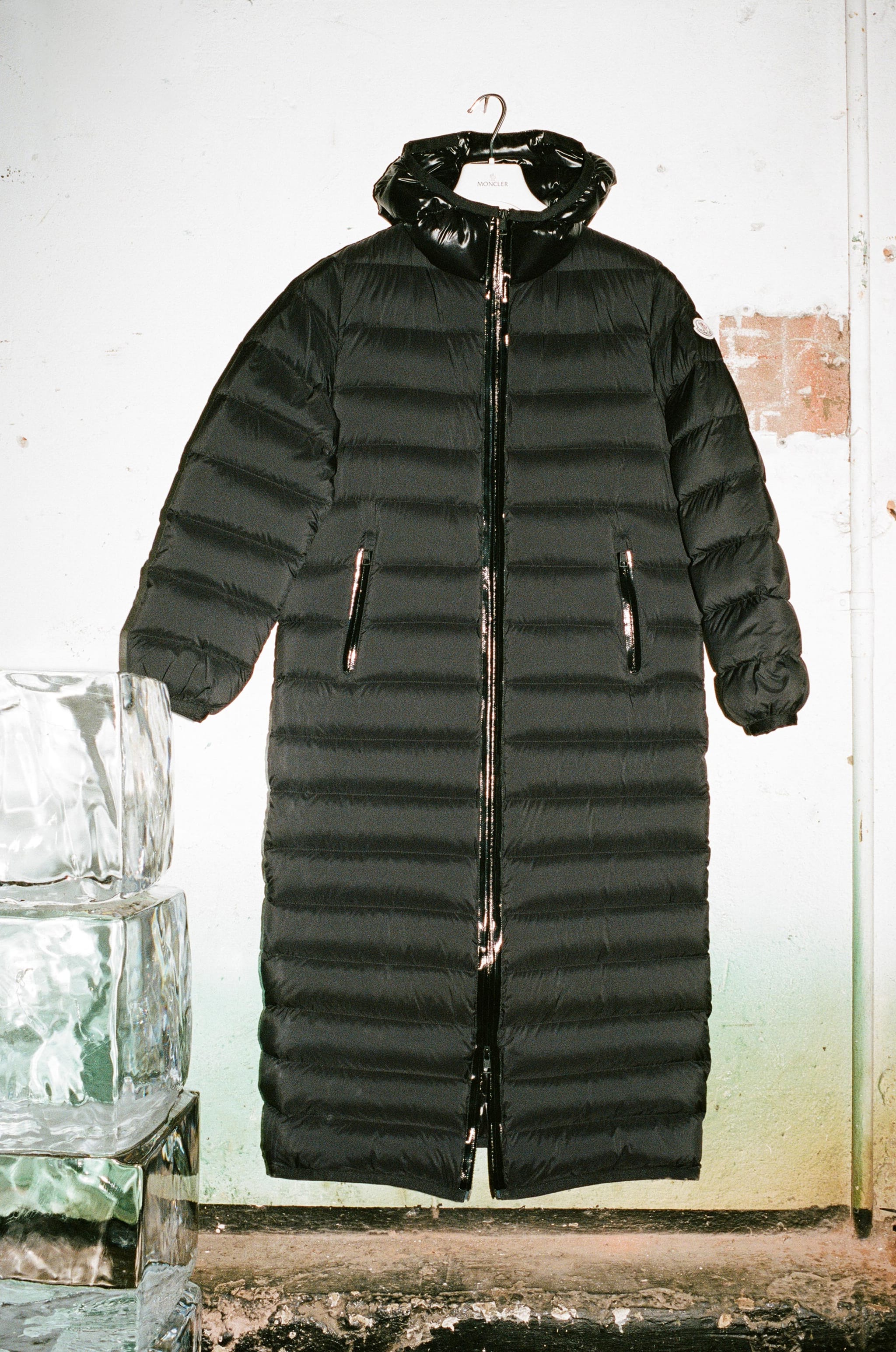 Moncler Matt Black 3 400759c497